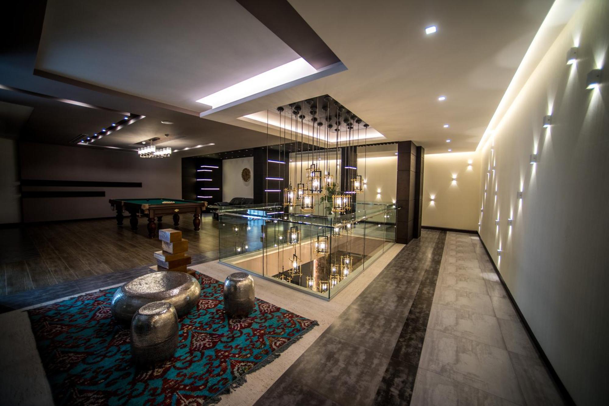 יירבאן Aghababyan'S Hotel מראה חיצוני תמונה The interior of the hotel